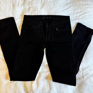 J Brand 'The Deal'  Noir pencil leg Jeans with ankle zips. Size 27